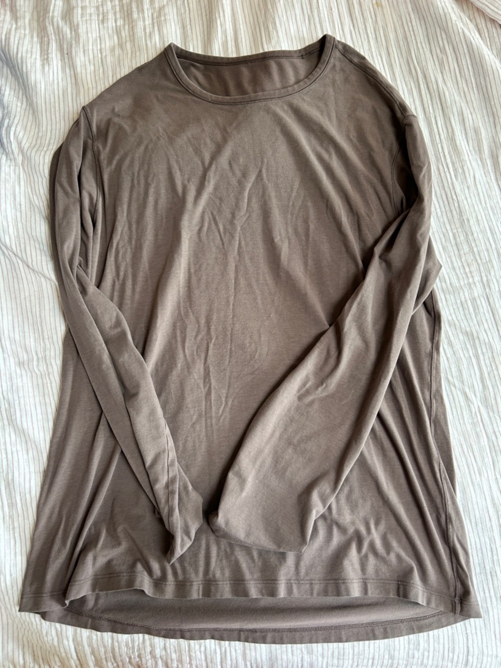lululemon athletica Men's Long-Sleeve Crewneck — Taupe Brown